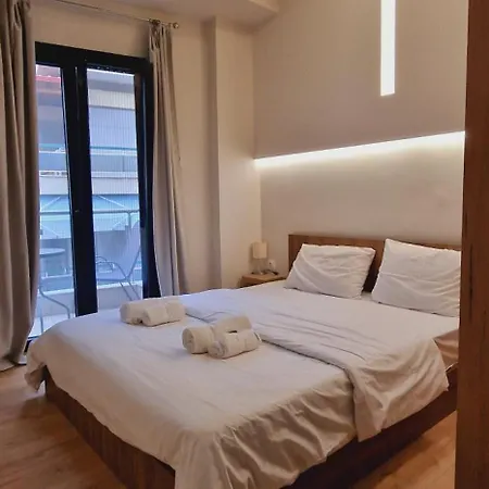 Luxury C3 - Center Tessalónica